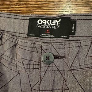 Oakley Shorts Mens 38 SLIM Fit Purple Cotton Chambray Factory Pilot Abstract Geo